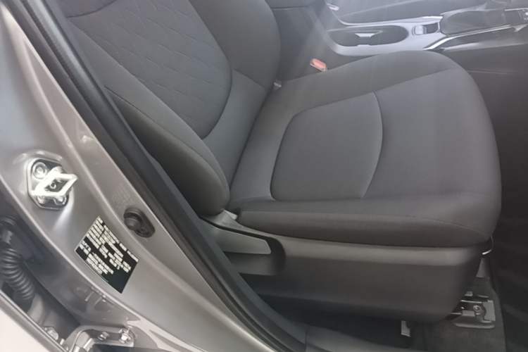 Used Toyota Corolla Cross 2024 2.0L Pioneer Edition Right Front Seat