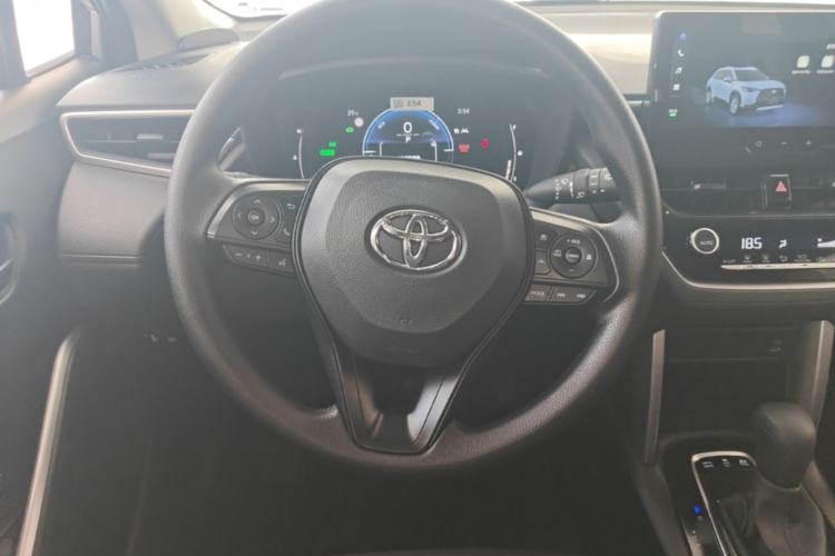 Used Toyota Corolla Cross 2024 2.0L Smart Electric Hybrid Dual-Engine Pioneer Edition Steering Wheel
