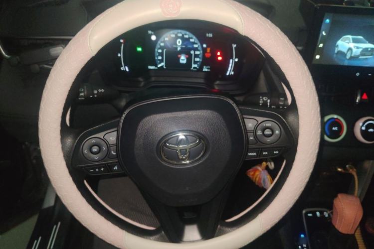 Used Toyota Corolla Cross 2024 2.0L Pioneer Edition Steering Wheel