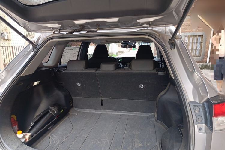 Used Toyota Corolla Cross 2024 2.0L Smart Electric Hybrid Dual-Engine Pioneer Edition Trunk