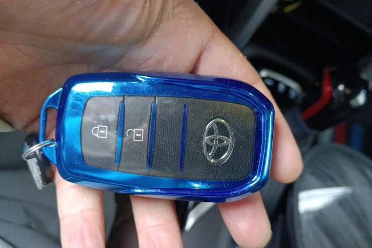 Used Toyota Corolla Cross 2024 2.0L Elite Edition Vehicle Key