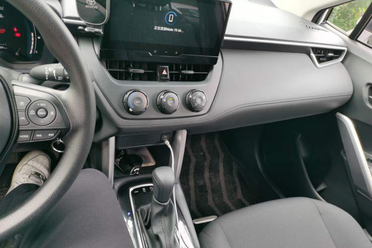 Used Toyota Corolla Cross 2024 2.0L Pioneer Edition Audio And AC Panel
