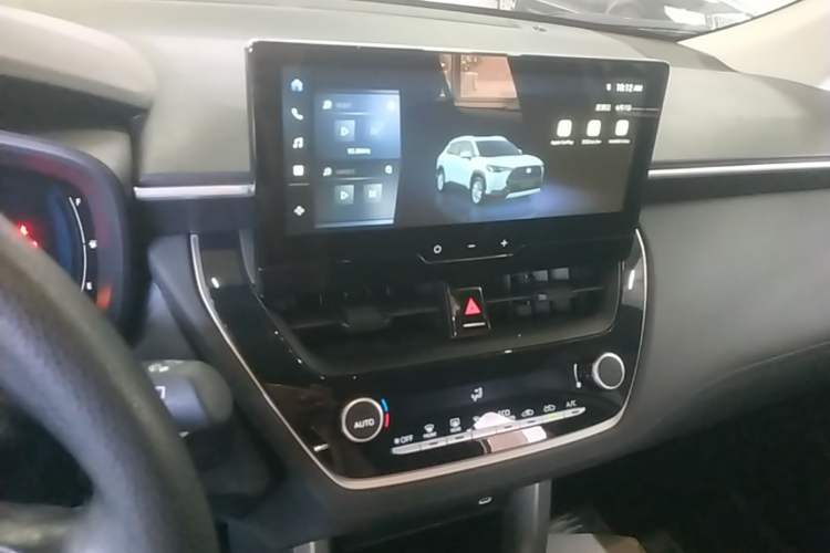 Used Toyota Corolla Cross 2024 2.0L Smart Electric Hybrid Dual-Engine Pioneer Edition Audio And AC Panel