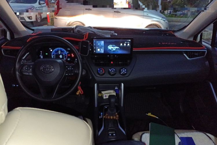Used Toyota Corolla Cross 2024 2.0L Pioneer Edition Center Console