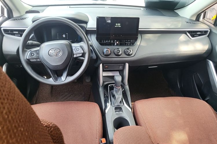 Used Toyota Corolla Cross 2024 2.0L Pioneer Edition Center Console