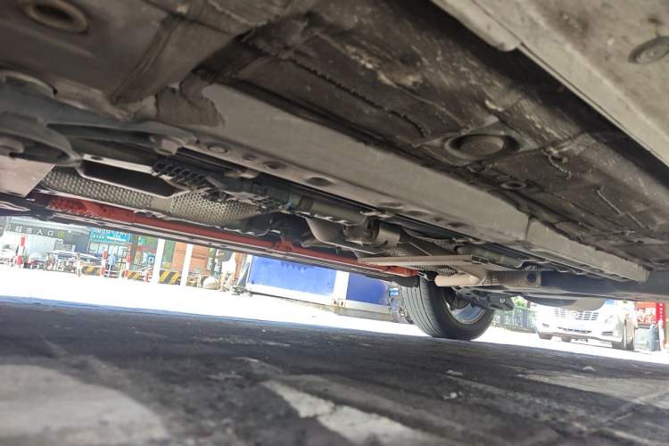 Used Toyota Corolla Cross 2024 2.0L Smart Electric Hybrid Dual-Engine Pioneer Edition Chassis Front Left