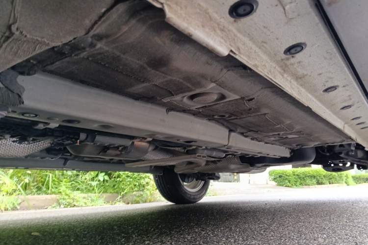 Used Toyota Corolla Cross 2024 2.0L Pioneer Edition Chassis Front Left