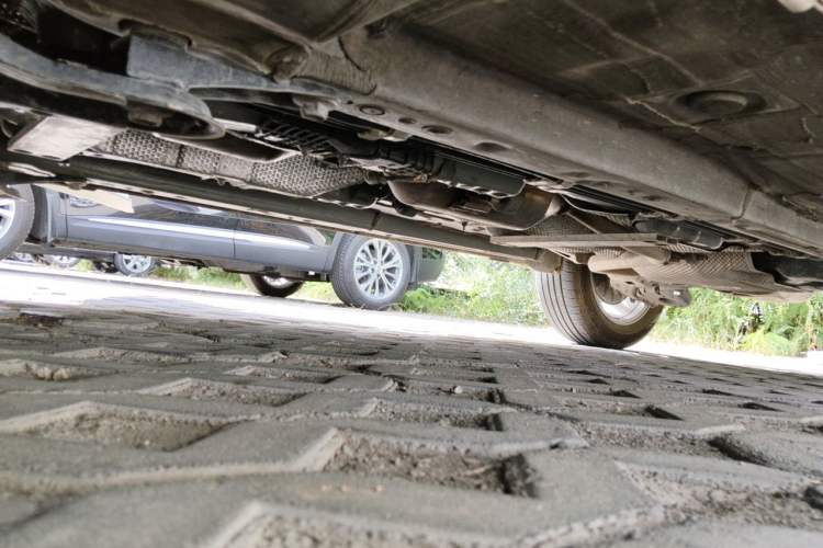 Used Toyota Corolla Cross 2024 2.0L Pioneer Edition Chassis Front Left