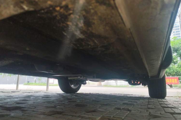 Used Toyota Corolla Cross 2024 2.0L Smart Electric Hybrid Dual-Engine Pioneer Edition Chassis Front Left