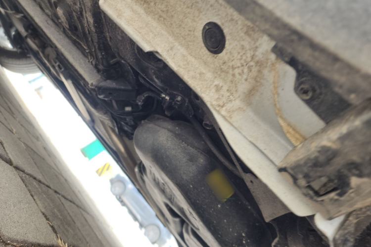 Used Toyota Corolla Cross 2024 2.0L Smart Electric Hybrid Dual-Engine Pioneer Edition Chassis Rear Left
