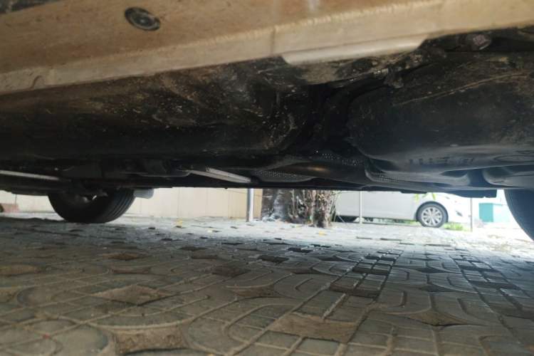 Used Toyota Corolla Cross 2024 2.0L Smart Electric Hybrid Dual-Engine Pioneer Edition Chassis Rear Left