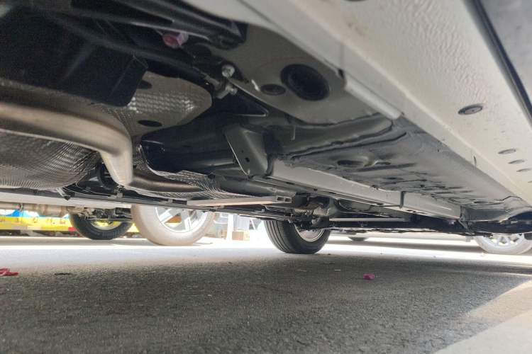 Used Toyota Corolla Cross 2024 2.0L Elite Edition Chassis Rear Right