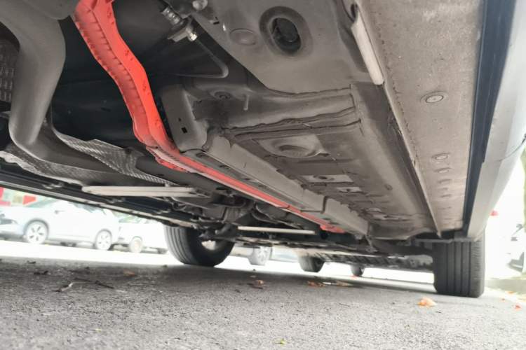 Used Toyota Corolla Cross 2024 2.0L Smart Electric Hybrid Dual-Engine Pioneer Edition Chassis Rear Right
