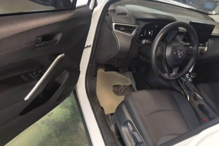 Used Toyota Corolla Cross 2024 2.0L Pioneer Edition Driver Seat