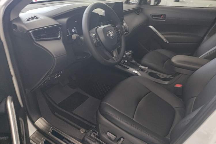 Used Toyota Corolla Cross 2024 2.0L Pioneer Edition Driver Seat