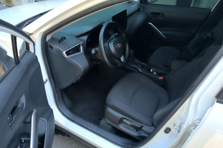 Used Toyota Corolla Cross 2024 2.0L Pioneer Edition Driver Seat