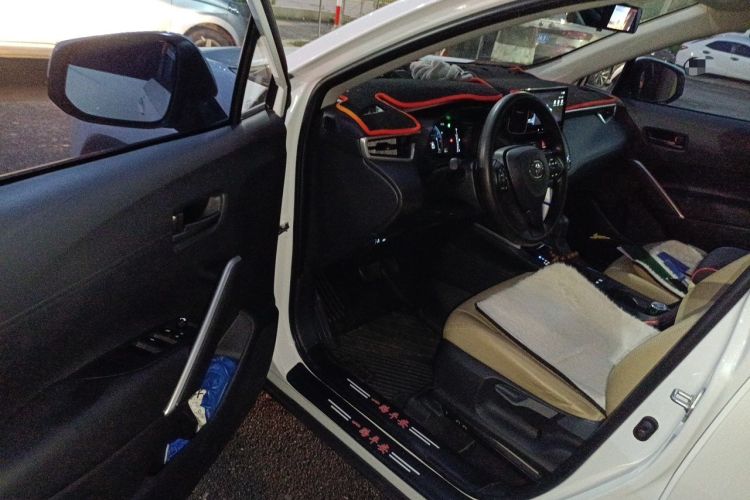 Used Toyota Corolla Cross 2024 2.0L Pioneer Edition Driver Seat