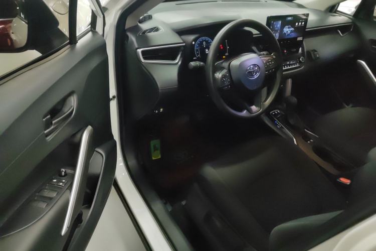 Used Toyota Corolla Cross 2024 2.0L Elite Edition Driver Seat