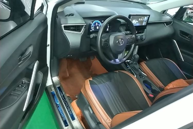 Used Toyota Corolla Cross 2024 2.0L Pioneer Edition Driver Seat