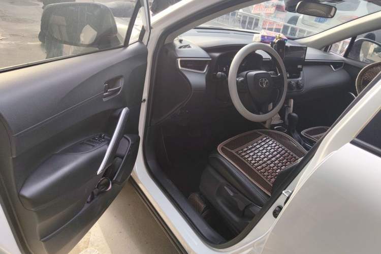 Used Toyota Corolla Cross 2024 2.0L Pioneer Edition Driver Seat
