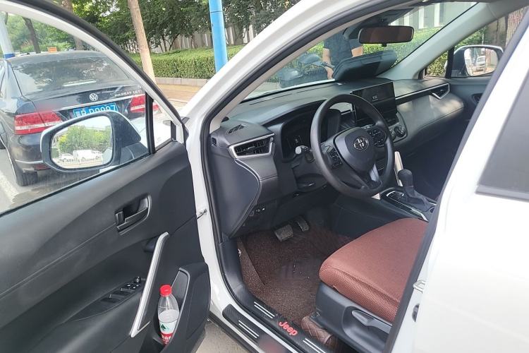 Used Toyota Corolla Cross 2024 2.0L Pioneer Edition Driver Seat