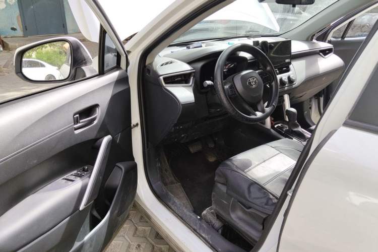Used Toyota Corolla Cross 2024 2.0L Pioneer Edition Driver Seat