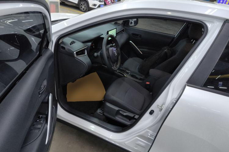 Used Toyota Corolla Cross 2024 2.0L Elite Edition Driver Seat