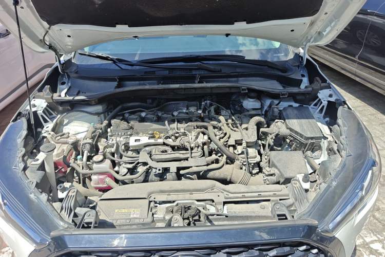 Used Toyota Corolla Cross 2024 2.0L Smart Electric Hybrid Dual-Engine Pioneer Edition Engine Bay