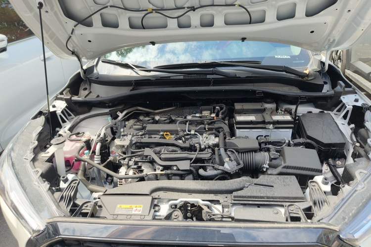 Used Toyota Corolla Cross 2024 2.0L Elite Edition Engine Bay