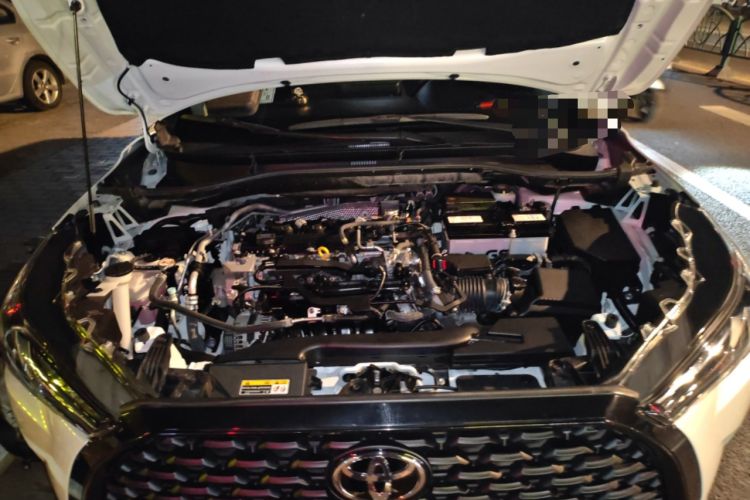 Used Toyota Corolla Cross 2024 2.0L Pioneer Edition Engine Bay