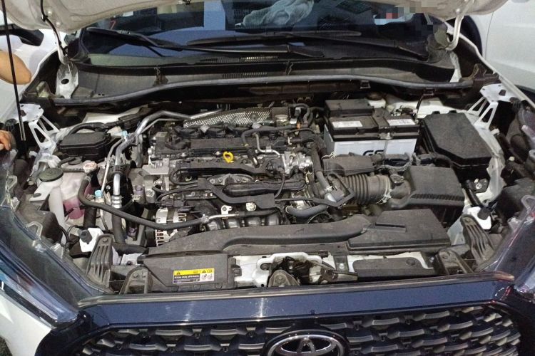Used Toyota Corolla Cross 2024 2.0L Pioneer Edition Engine Bay