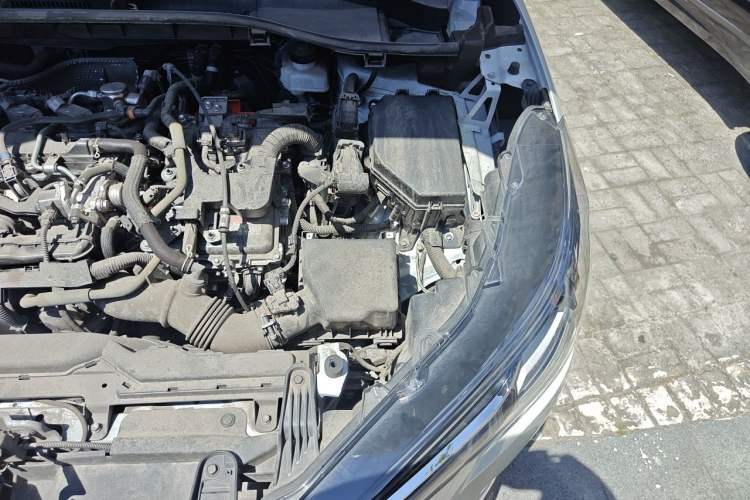 Used Toyota Corolla Cross 2024 2.0L Smart Electric Hybrid Dual-Engine Pioneer Edition Engine Bay Left