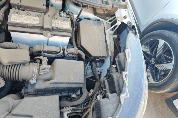 Used Toyota Corolla Cross 2024 2.0L Elite Edition Engine Bay Left