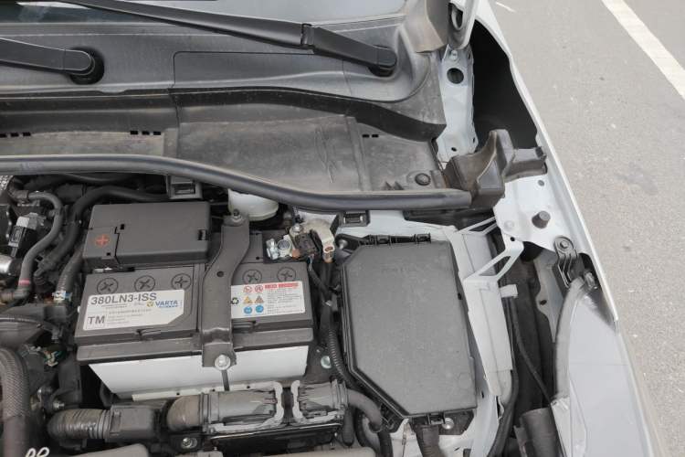 Used Toyota Corolla Cross 2024 2.0L Pioneer Edition Engine Bay Left