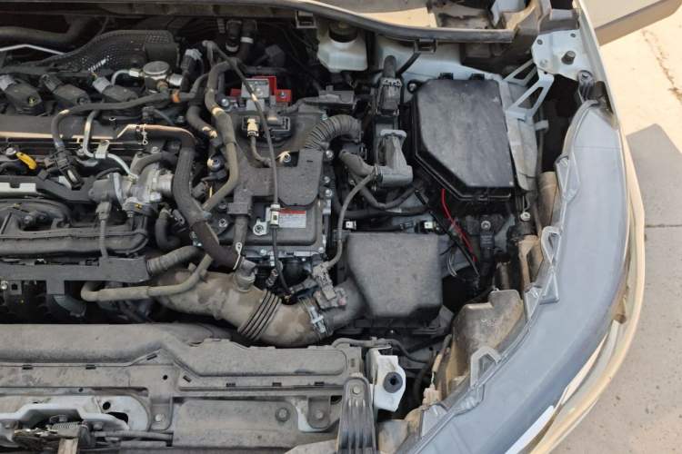 Used Toyota Corolla Cross 2024 2.0L Smart Electric Hybrid Dual-Engine Pioneer Edition Engine Bay Left
