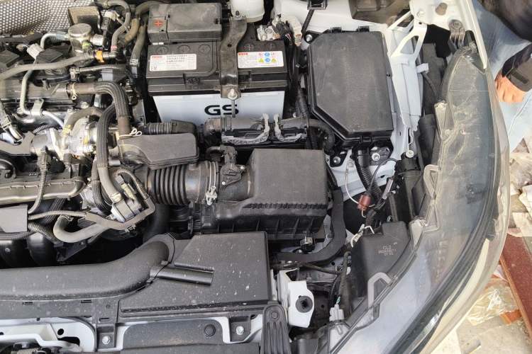 Used Toyota Corolla Cross 2024 2.0L Pioneer Edition Engine Bay Left