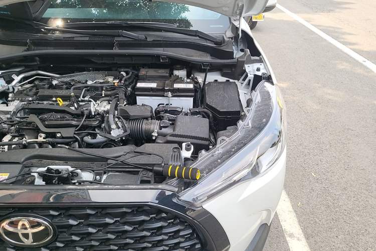 Used Toyota Corolla Cross 2024 2.0L Pioneer Edition Engine Bay Left