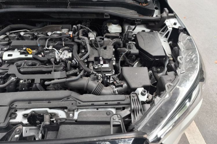 Used Toyota Corolla Cross 2024 2.0L Smart Electric Hybrid Dual-Engine Pioneer Edition Engine Bay Left