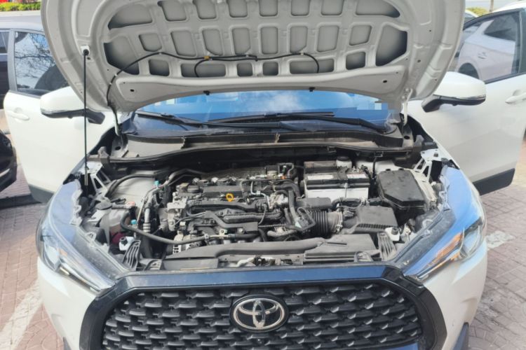 Used Toyota Corolla Cross 2024 2.0L Luxury Edition Engine Bay
