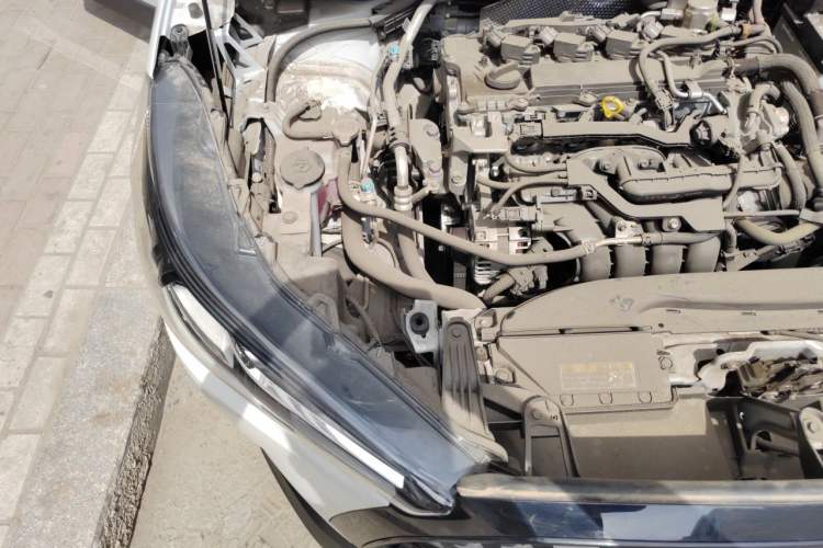 Used Toyota Corolla Cross 2024 2.0L Elite Edition Engine Bay Right