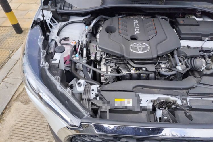 Used Toyota Corolla Cross 2024 2.0L Elite Edition Engine Bay Right