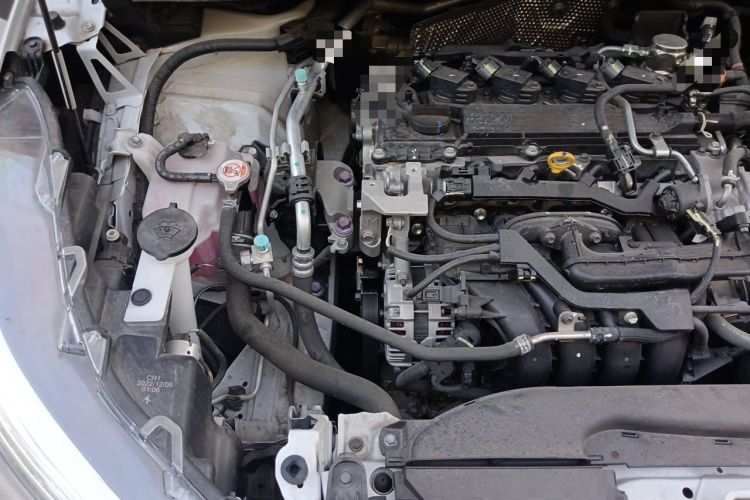 Used Toyota Corolla Cross 2024 2.0L Luxury Edition Engine Bay Right