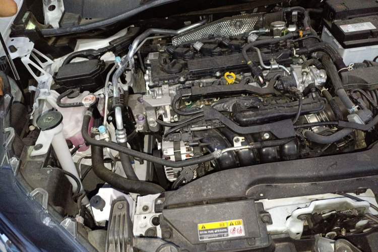 Used Toyota Corolla Cross 2024 2.0L Pioneer Edition Engine Bay Right