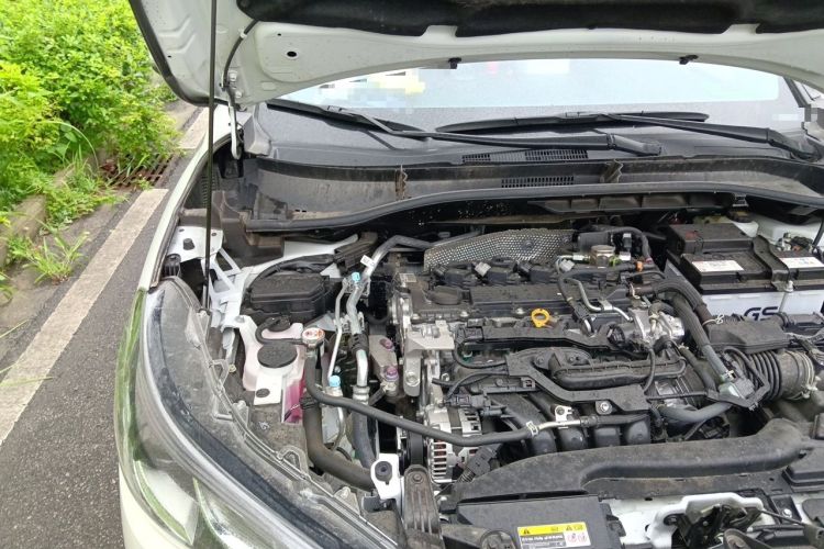 Used Toyota Corolla Cross 2024 2.0L Pioneer Edition Engine Bay Right