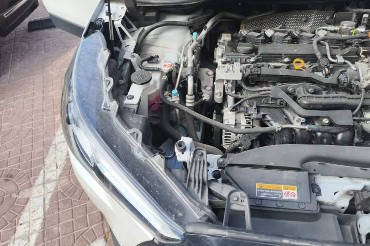 Used Toyota Corolla Cross 2024 2.0L Luxury Edition Engine Bay Right