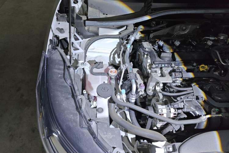 Used Toyota Corolla Cross 2024 2.0L Elite Edition Engine Bay Right