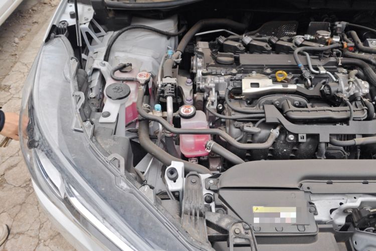 Used Toyota Corolla Cross 2024 2.0L Smart Electric Hybrid Dual-Engine Pioneer Edition Engine Bay Right
