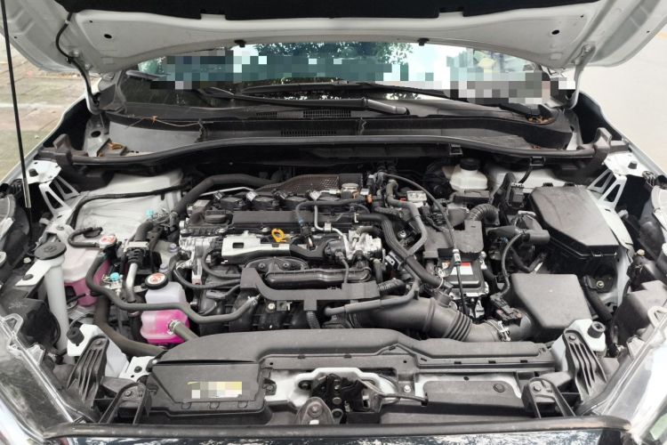 Used Toyota Corolla Cross 2024 2.0L Smart Electric Hybrid Dual-Engine Pioneer Edition Engine Bay