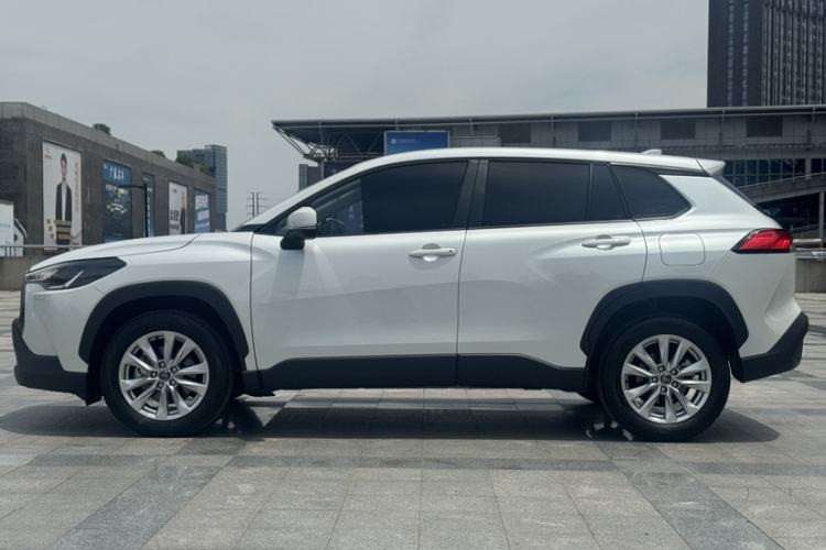 Used Toyota Corolla Cross 2024 2.0L Pioneer Edition Exterior 3