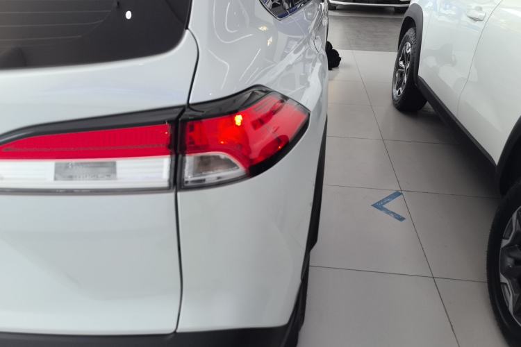 Used Toyota Corolla Cross 2024 2.0L Pioneer Edition Exterior 3